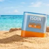 تصویر ضد آفتاب استیکی ایزدین SPF50 حجم 10 گرم